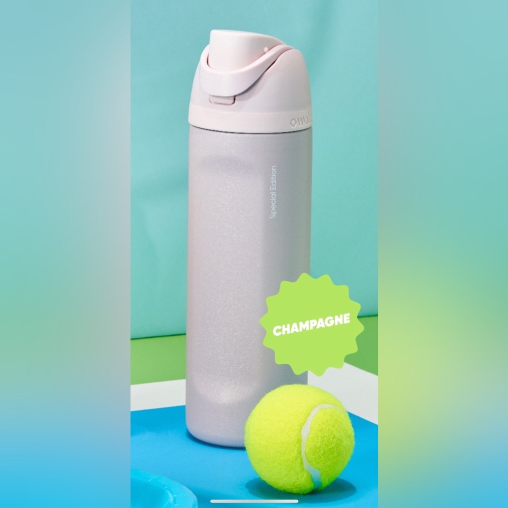 Owala 24oz Birthday Bash Special Edition Free Sip Champagne NWT